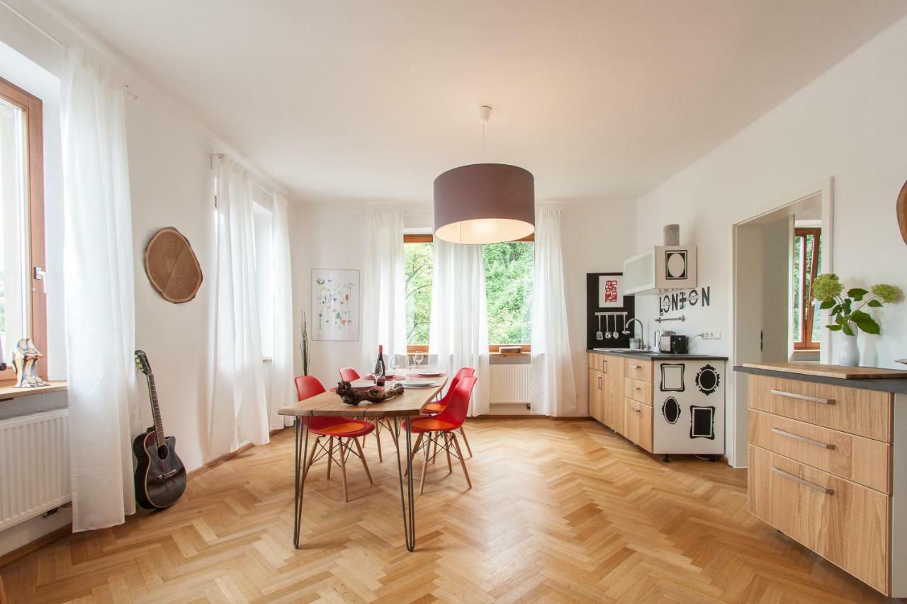 Wohnen Am Schlossberg Thungen Esterno foto