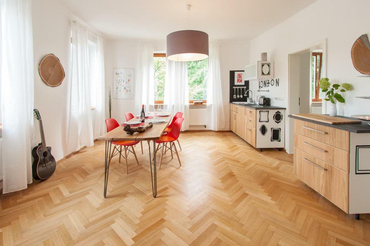 Wohnen Am Schlossberg Thungen Esterno foto
