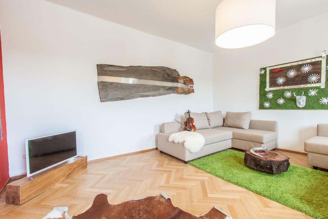 Wohnen Am Schlossberg Thungen Esterno foto